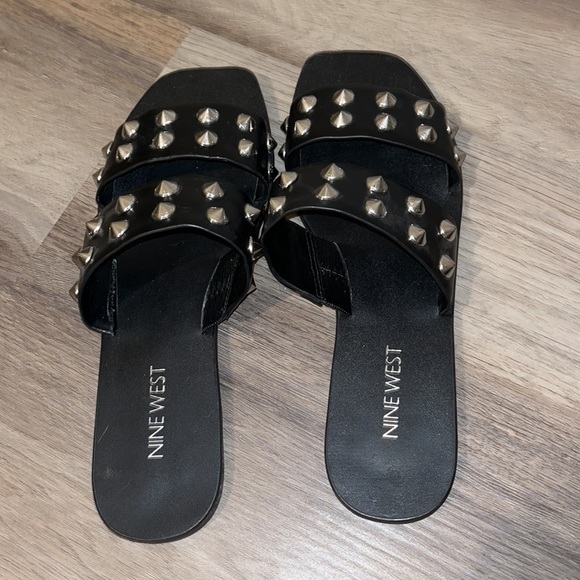 Nine West, womens, black studded sandals - Picture 3 of 4
